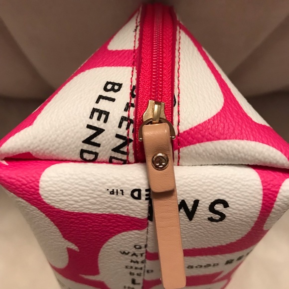 Kate Spade Large Annabella Cosmetic Case - Picture 3 of 7